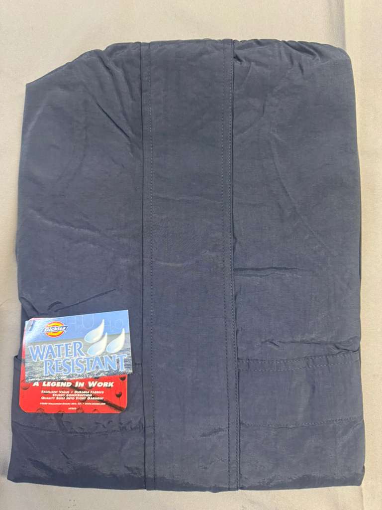 Dickies Men's Water Resistant 100% Nylon Jacket