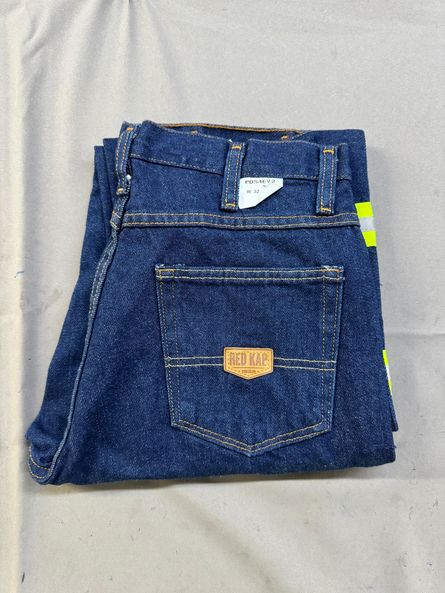 Red Kap Men's Enhanced Visibility Classic Work Jean