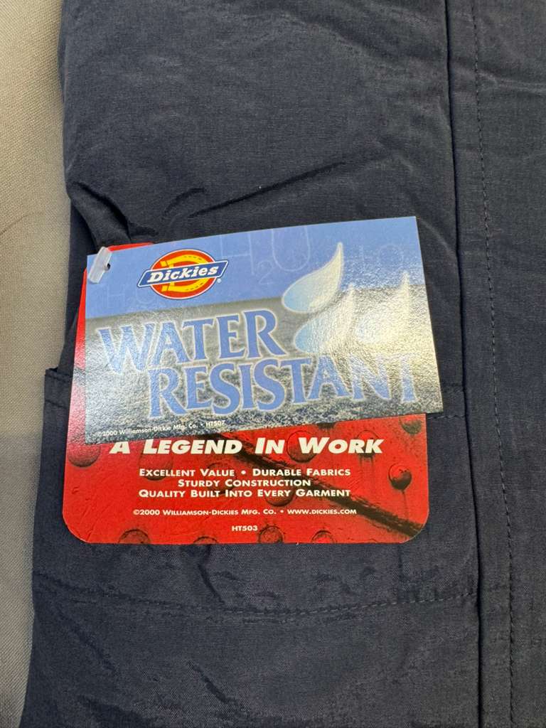 Dickies Men's Water Resistant 100% Nylon Jacket